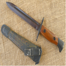 Italian knife for assault troops (Assaltatori). Model 1960. Very early date.